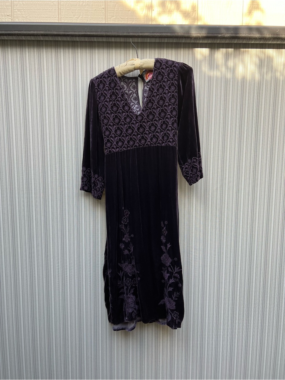 Women's Johnny Was Velvet Embroidered Midi Dress in Deep Purple